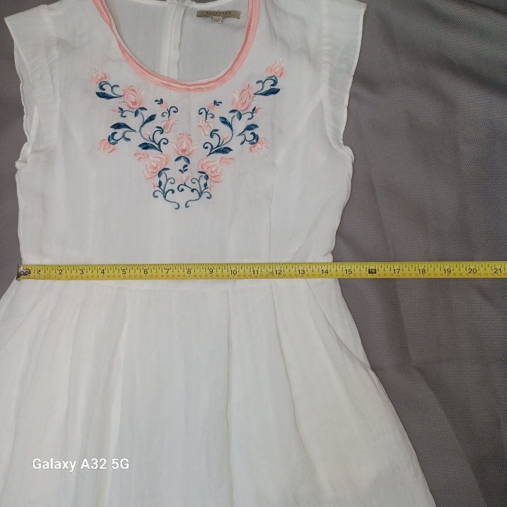 Polagram Women Size M White Dress with Pink and Blue Embroidery - Picture 11 of 15